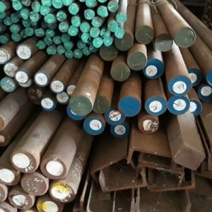 Thép tròn đặc phi 28