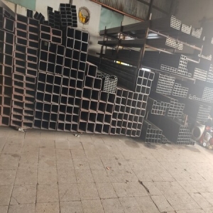 Thép hộp vuông 175x175x4