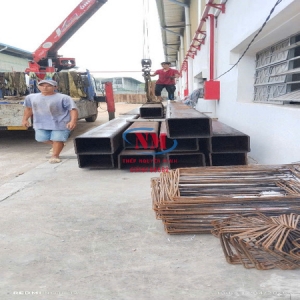 Thép hộp 200x400x8ly/mm/li mác Q235B SS400