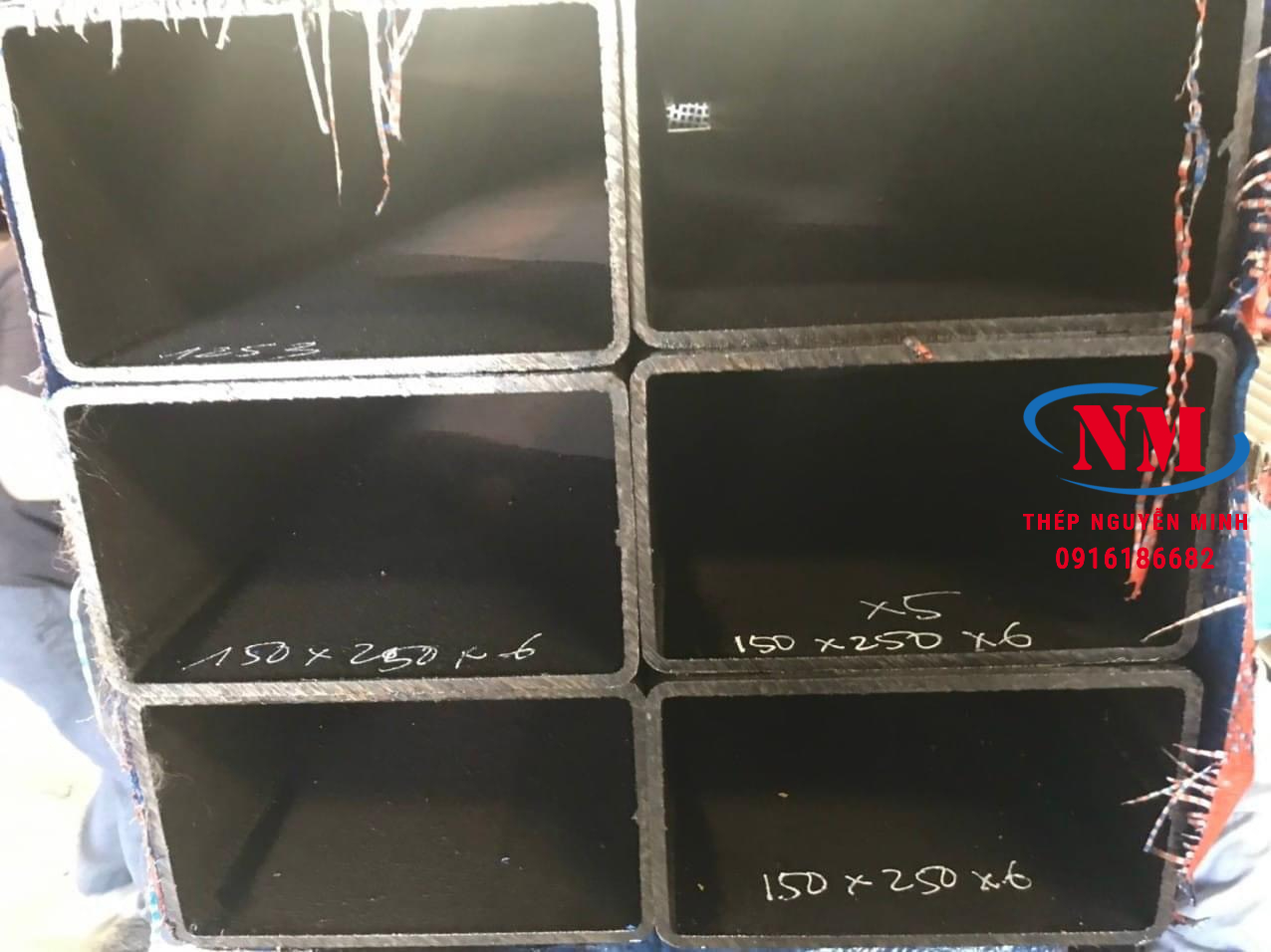 Thép hộp 150x250 dày 6MM