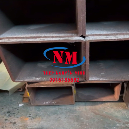 Thép hộp vuông 300x300
