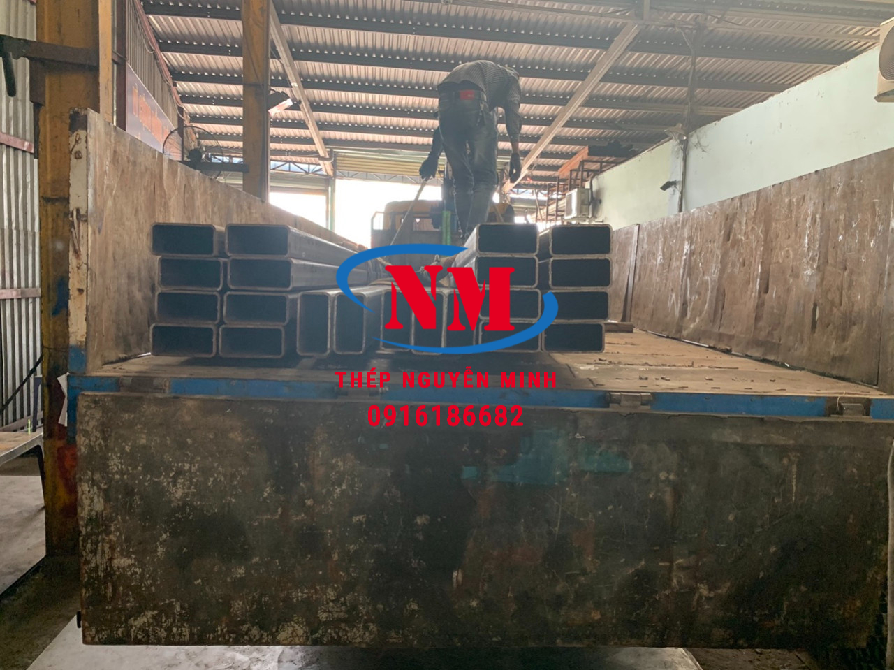 THÉP HỘP 100X150X8LY / THÉP HỘP 150X100 - THÉP NGUYỄN MINH