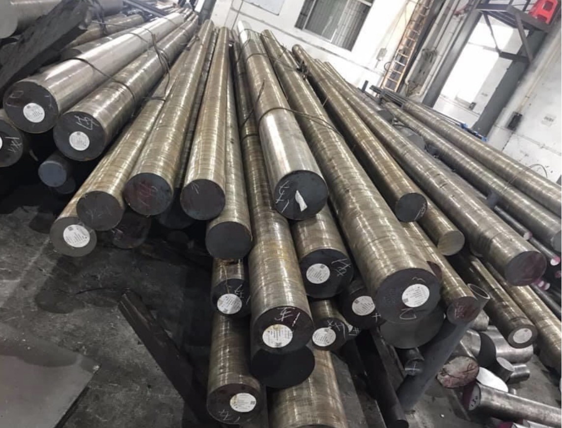 THÉP TRÒN ĐẶC SCM420 PHI 240 - LÁP TRÒN ĐẶC SCM420 PHI 240