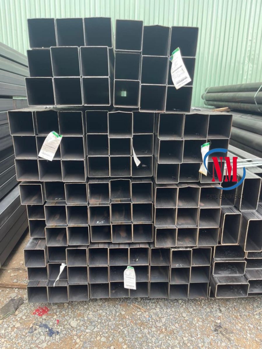 Thép hộp vuông 125X125X3.5mm