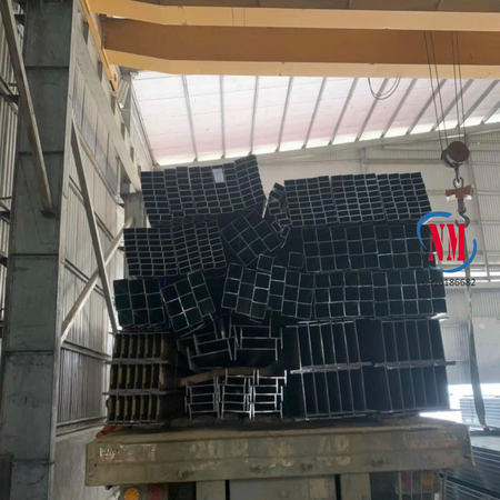 Thép hộp 100x100x10