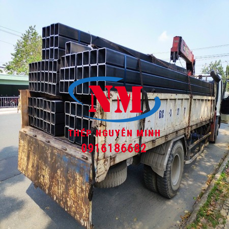 Thép hộp 180x180x6