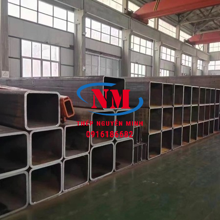 Thép hộp 250x250x13.75